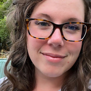 Meet your Posher, Brittany